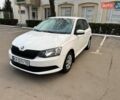 Белый Шкода Фабия, объемом двигателя 1 л и пробегом 118 тыс. км за 6500 $, фото 1 на Automoto.ua