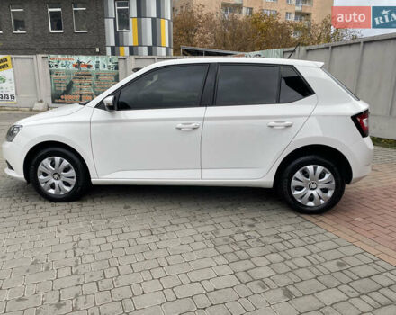 Белый Шкода Фабия, объемом двигателя 1 л и пробегом 176 тыс. км за 6900 $, фото 6 на Automoto.ua