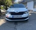 Белый Шкода Фабия, объемом двигателя 1.2 л и пробегом 175 тыс. км за 6000 $, фото 1 на Automoto.ua