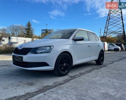 Шкода Фабия 2016 в Львове на Automoto.ua Белый Шкода Фабия, объемом двигателя 1.2 л и пробегом 184 тыс. км за 6400 $, фото 5 на Automoto.ua
