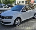 Белый Шкода Фабия, объемом двигателя 1.4 л и пробегом 227 тыс. км за 9500 $, фото 4 на Automoto.ua