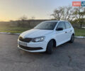 Белый Шкода Фабия, объемом двигателя 1.42 л и пробегом 233 тыс. км за 7000 $, фото 5 на Automoto.ua