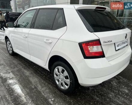 Білий Шкода Фабія, об'ємом двигуна 1 л та пробігом 174 тис. км за 6335 $, фото 4 на Automoto.ua