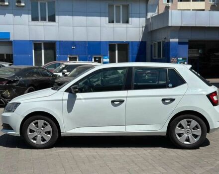 Белый Шкода Фабия, объемом двигателя 1.4 л и пробегом 230 тыс. км за 6990 $, фото 7 на Automoto.ua