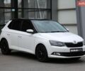 Белый Шкода Фабия, объемом двигателя 1.42 л и пробегом 177 тыс. км за 9600 $, фото 2 на Automoto.ua