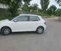 Белый Шкода Фабия, объемом двигателя 1 л и пробегом 207 тыс. км за 7298 $, фото 5 на Automoto.ua
