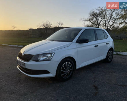 Белый Шкода Фабия, объемом двигателя 1.42 л и пробегом 233 тыс. км за 7000 $, фото 6 на Automoto.ua