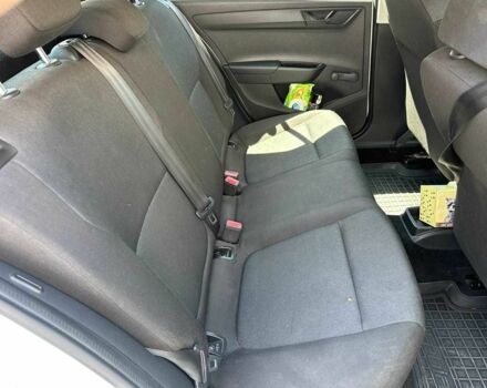 Белый Шкода Фабия, объемом двигателя 1.4 л и пробегом 230 тыс. км за 6990 $, фото 13 на Automoto.ua