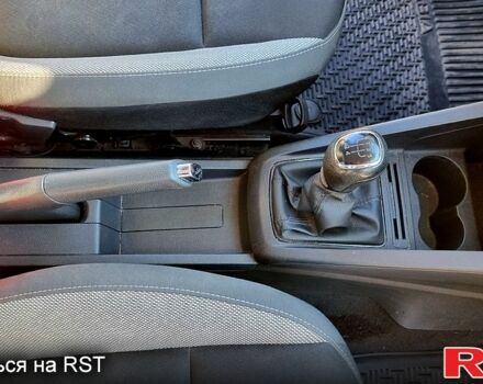 Шкода Фабия 2018 в Киеве на Automoto.ua Белый Шкода Фабия, объемом двигателя 1 л и пробегом 113 тыс. км за 8700 $, фото 5 на Automoto.ua