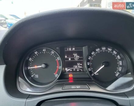 Білий Шкода Фабія, об'ємом двигуна 1 л та пробігом 170 тис. км за 6586 $, фото 21 на Automoto.ua