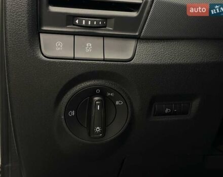 Білий Шкода Фабія, об'ємом двигуна 1 л та пробігом 61 тис. км за 9364 $, фото 10 на Automoto.ua