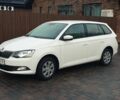 Белый Шкода Фабия, объемом двигателя 1 л и пробегом 147 тыс. км за 8050 $, фото 1 на Automoto.ua