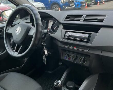 Білий Шкода Фабія, об'ємом двигуна 1 л та пробігом 170 тис. км за 6586 $, фото 13 на Automoto.ua