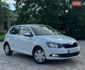 Белый Шкода Фабия, объемом двигателя 1 л и пробегом 120 тыс. км за 7999 $, фото 1 на Automoto.ua