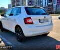 Шкода Фабия 2018 в Киеве на Automoto.ua Белый Шкода Фабия, объемом двигателя 1 л и пробегом 113 тыс. км за 8700 $, фото 1 на Automoto.ua