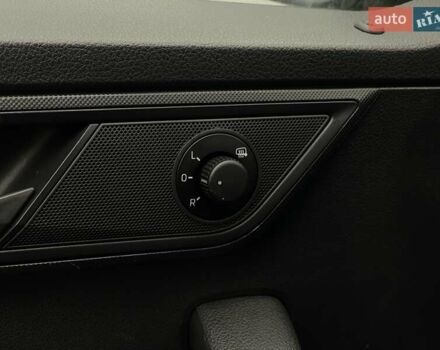 Белый Шкода Фабия, объемом двигателя 1 л и пробегом 44 тыс. км за 9327 $, фото 11 на Automoto.ua