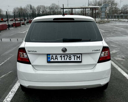 Білий Шкода Фабія, об'ємом двигуна 1 л та пробігом 137 тис. км за 7900 $, фото 10 на Automoto.ua