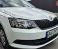 Белый Шкода Фабия, объемом двигателя 1 л и пробегом 134 тыс. км за 7200 $, фото 6 на Automoto.ua