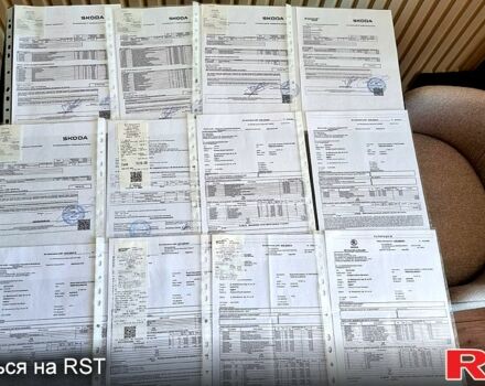 Шкода Фабия 2018 в Киеве на Automoto.ua Белый Шкода Фабия, объемом двигателя 1 л и пробегом 113 тыс. км за 8700 $, фото 8 на Automoto.ua