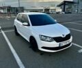 Білий Шкода Фабія, об'ємом двигуна 1 л та пробігом 137 тис. км за 7200 $, фото 1 на Automoto.ua