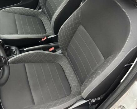 Белый Шкода Фабия, объемом двигателя 1 л и пробегом 103 тыс. км за 8700 $, фото 26 на Automoto.ua