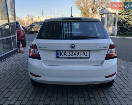 Белый Шкода Фабия, объемом двигателя 1 л и пробегом 98 тыс. км за 8700 $, фото 5 на Automoto.ua