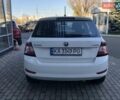 Белый Шкода Фабия, объемом двигателя 1 л и пробегом 98 тыс. км за 8700 $, фото 5 на Automoto.ua