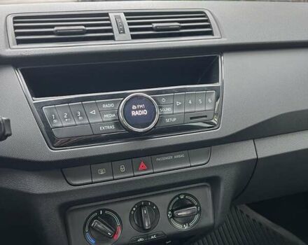 Белый Шкода Фабия, объемом двигателя 1 л и пробегом 174 тыс. км за 7224 $, фото 21 на Automoto.ua