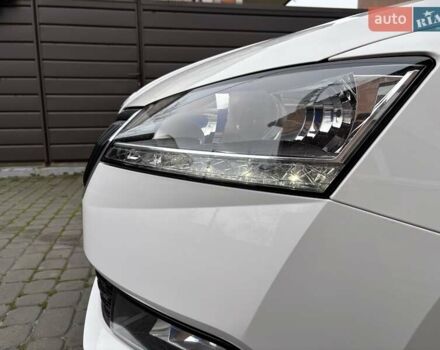 Белый Шкода Фабия, объемом двигателя 1 л и пробегом 103 тыс. км за 8700 $, фото 15 на Automoto.ua