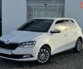 Белый Шкода Фабия, объемом двигателя 1 л и пробегом 146 тыс. км за 8880 $, фото 1 на Automoto.ua