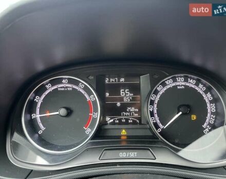 Белый Шкода Фабия, объемом двигателя 1 л и пробегом 174 тыс. км за 7224 $, фото 23 на Automoto.ua