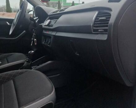 Білий Шкода Фабія, об'ємом двигуна 1 л та пробігом 106 тис. км за 8400 $, фото 15 на Automoto.ua