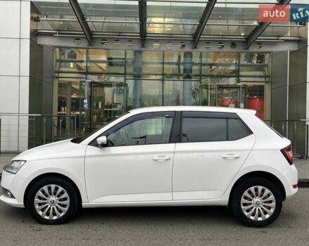 Білий Шкода Фабія, об'ємом двигуна 1 л та пробігом 165 тис. км за 8273 $, фото 8 на Automoto.ua