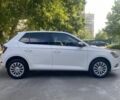 Белый Шкода Фабия, объемом двигателя 1 л и пробегом 92 тыс. км за 8899 $, фото 3 на Automoto.ua