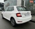 Белый Шкода Фабия, объемом двигателя 1 л и пробегом 174 тыс. км за 7224 $, фото 7 на Automoto.ua