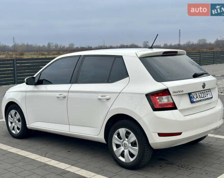 Белый Шкода Фабия, объемом двигателя 1 л и пробегом 131 тыс. км за 8499 $, фото 11 на Automoto.ua