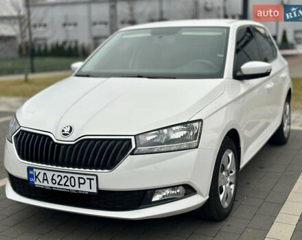 Белый Шкода Фабия, объемом двигателя 1 л и пробегом 131 тыс. км за 8499 $, фото 9 на Automoto.ua