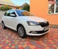 Белый Шкода Фабия, объемом двигателя 1 л и пробегом 151 тыс. км за 8300 $, фото 1 на Automoto.ua