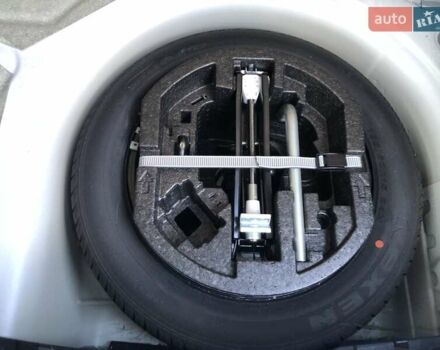 Белый Шкода Фабия, объемом двигателя 1 л и пробегом 98 тыс. км за 8700 $, фото 20 на Automoto.ua