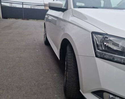 Білий Шкода Фабія, об'ємом двигуна 1 л та пробігом 106 тис. км за 8400 $, фото 11 на Automoto.ua