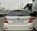 Білий Шкода Фабія, об'ємом двигуна 1 л та пробігом 165 тис. км за 8273 $, фото 6 на Automoto.ua