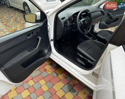 Білий Шкода Фабія, об'ємом двигуна 1 л та пробігом 95 тис. км за 8800 $, фото 11 на Automoto.ua