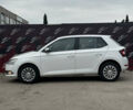 Белый Шкода Фабия, объемом двигателя 1 л и пробегом 120 тыс. км за 8300 $, фото 4 на Automoto.ua