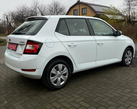 Белый Шкода Фабия, объемом двигателя 0 л и пробегом 101 тыс. км за 10300 $, фото 13 на Automoto.ua