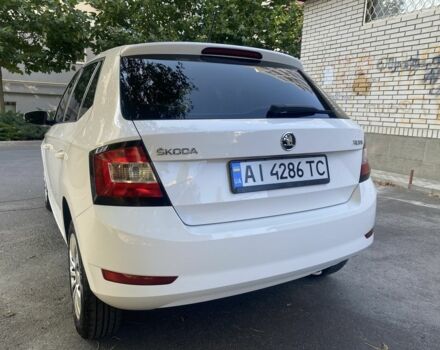 Белый Шкода Фабия, объемом двигателя 1 л и пробегом 92 тыс. км за 8899 $, фото 6 на Automoto.ua