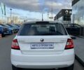 Белый Шкода Фабия, объемом двигателя 1 л и пробегом 181 тыс. км за 7110 $, фото 6 на Automoto.ua