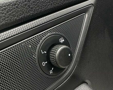 Белый Шкода Фабия, объемом двигателя 1 л и пробегом 120 тыс. км за 8300 $, фото 23 на Automoto.ua