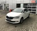 Белый Шкода Фабия, объемом двигателя 1 л и пробегом 106 тыс. км за 8000 $, фото 1 на Automoto.ua