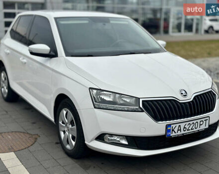 Белый Шкода Фабия, объемом двигателя 1 л и пробегом 131 тыс. км за 8499 $, фото 41 на Automoto.ua