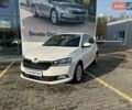 Белый Шкода Фабия, объемом двигателя 1 л и пробегом 104 тыс. км за 8200 $, фото 1 на Automoto.ua